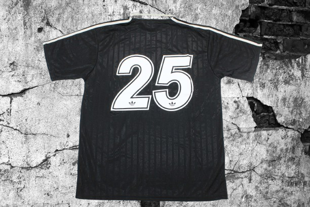 OASIS Tour. Black Special Edition