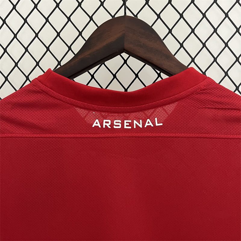 Arsenal. Camiseta local 2011-2012