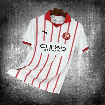 Girona. Camiseta local 2025-2026