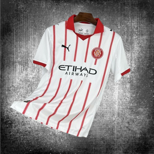 Girona. Camiseta local 2025-2026