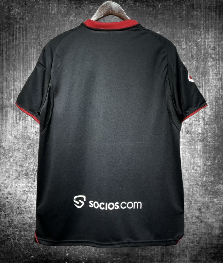 Sevilla. Tercera camiseta 2025-2026