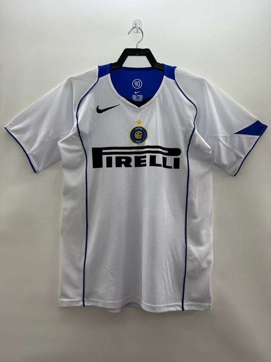 Inter de Milán. Camiseta visitante 2004-2005