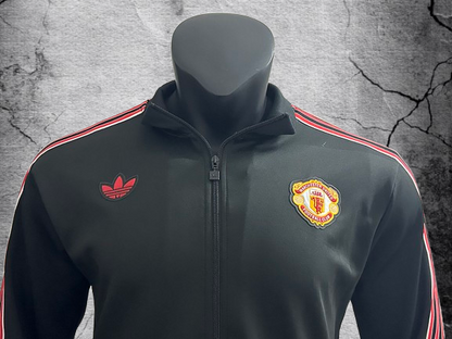 Manchester United. Polerón 2025-2026