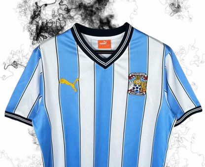 Coventry City. Camiseta local 2011-2012