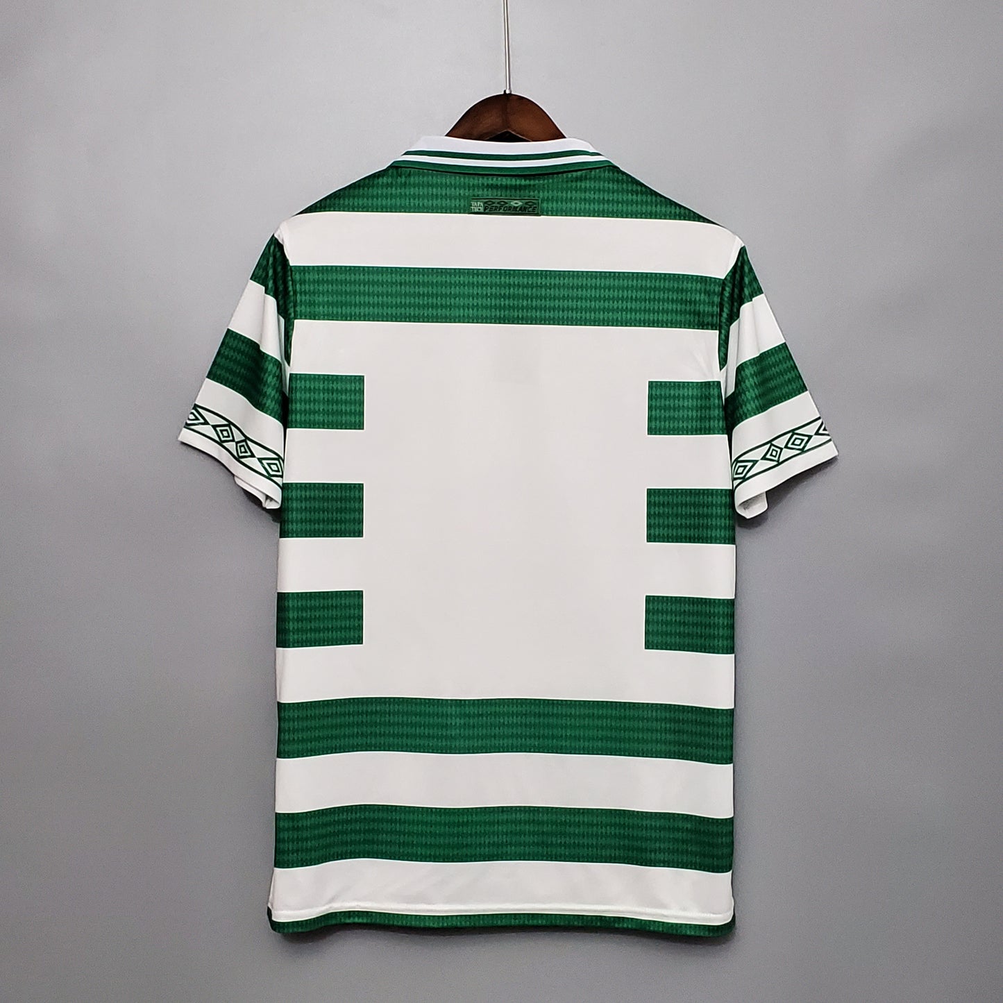 Celtic. Camiseta local 1998-1999