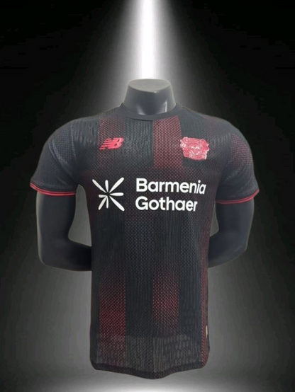 Bayer Leverkusen. Camiseta local Versión Jugador 2025-2026