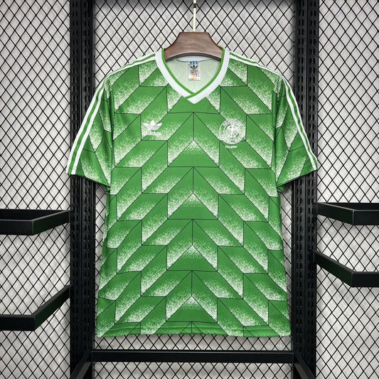 Selección de Alemania. Camiseta visitante 1990