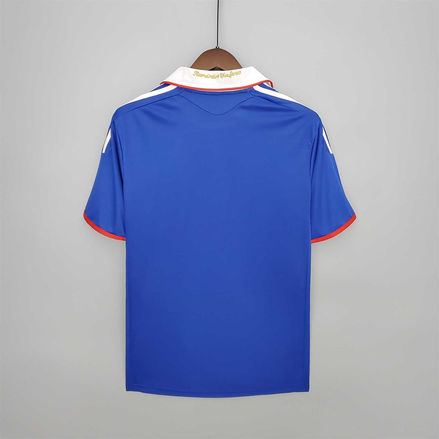 Universidad de Chile. Camiseta local 2011