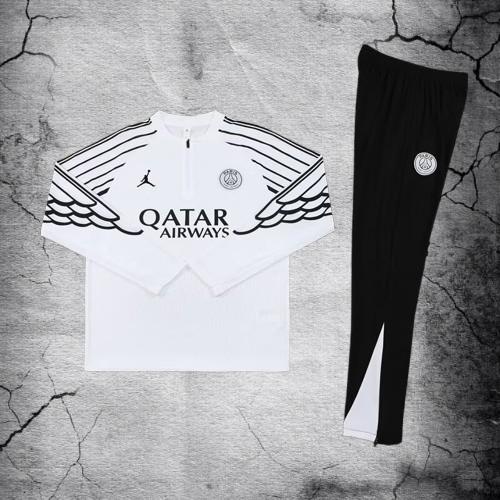 PSG. Buzo Blanco 2025-2026 (Cierre medio)