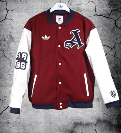 Arsenal. Chaqueta estilo Baseball