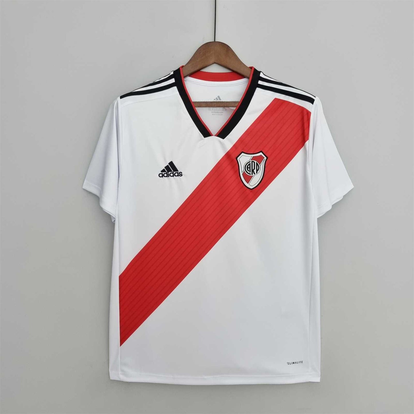 River Plate. Camiseta local 2018-20019