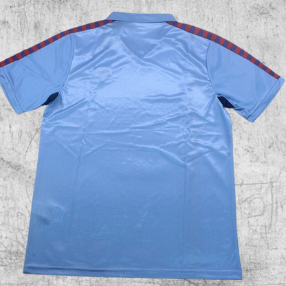 FC Barcelona. Camiseta visitante 1985-1991