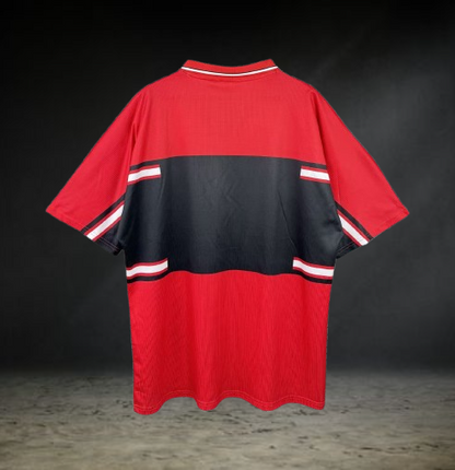 Friburgo. Camiseta local 2000-2001