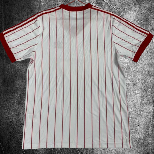 Selección Unión Soviética. Camiseta visitante 1982-1983