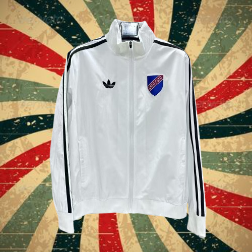 Colo Colo. Cortaviento Centenario