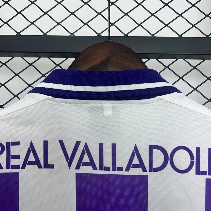 Valladolid. Camiseta local 1995-1996