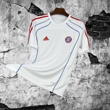 Bayern Munich. Leisure Jersey 2025