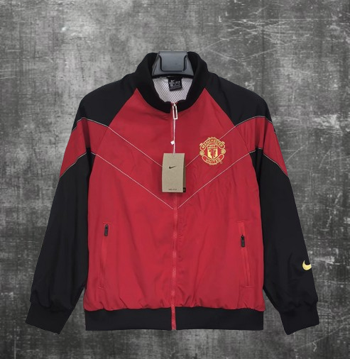 Manchester United. Cortaviento Retro