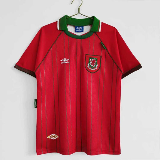Selección de Gales. Camiseta local 1994-1996