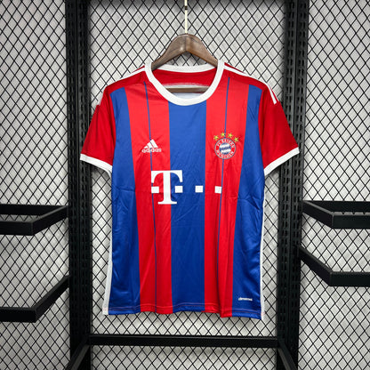 Bayern Munich. Camiseta local 2014-2015