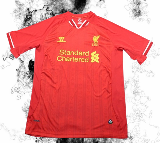 Liverpool. Camiseta local 2013-2014