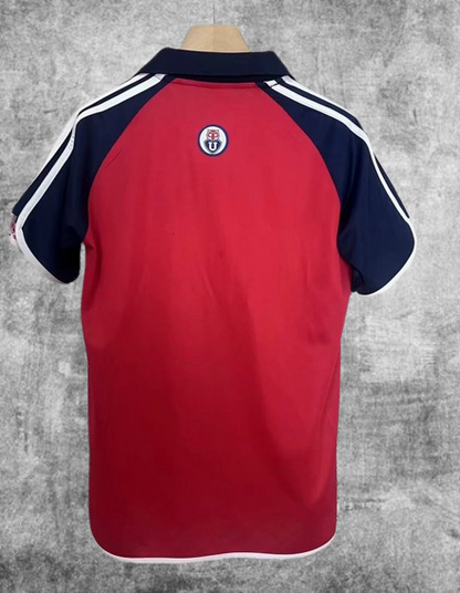 Universidad de Chile. Camiseta visitante 2001-2002