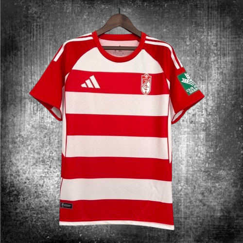 Granada. Camiseta local 2025-2026