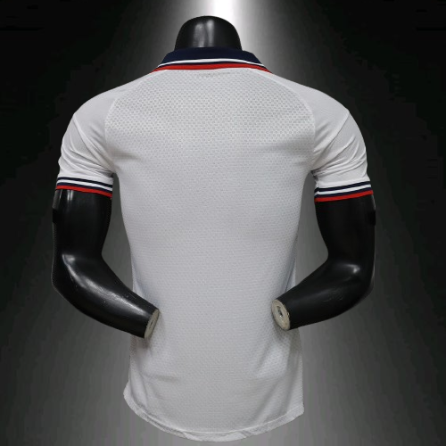 Bayern Munich. Camiseta visitante Versión Jugador 2026-2027