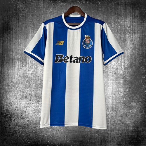 Porto. Camiseta local 2025-2026
