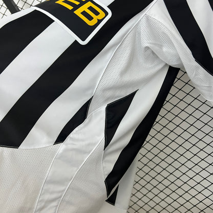 Juventus. Camiseta local 2003-2004