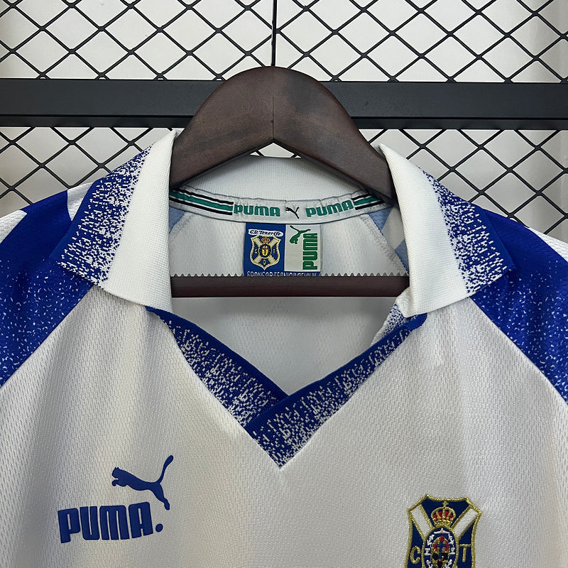 Tenerife. Camiseta local 1997-1998