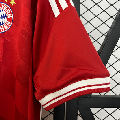 Bayern Munich. Camiseta local 2013-2014