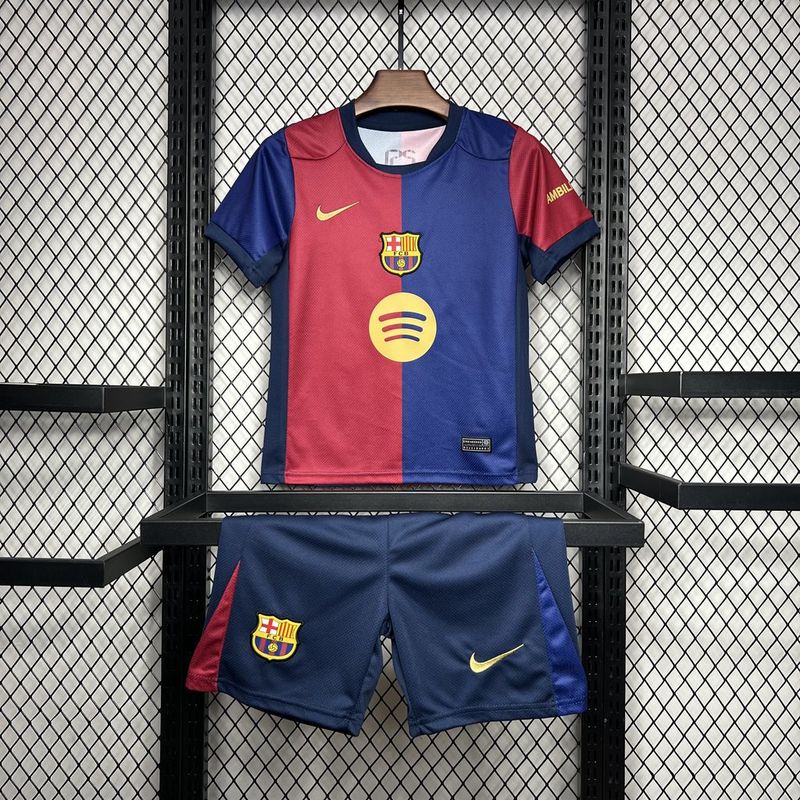 FC Barcelona. Kit local 2024-2025