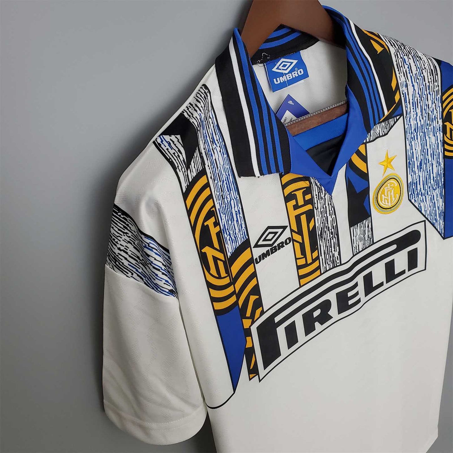 Inter de Milán. Camiseta visitante 1996-1997