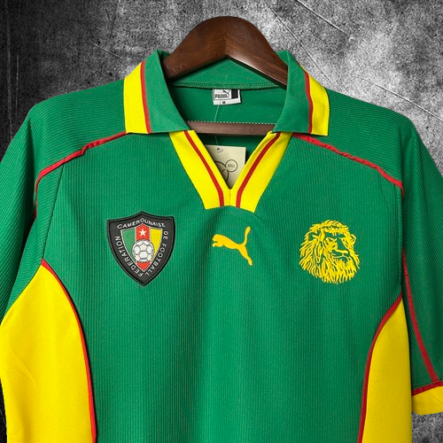 Selección de Camerún. Camiseta local 1998