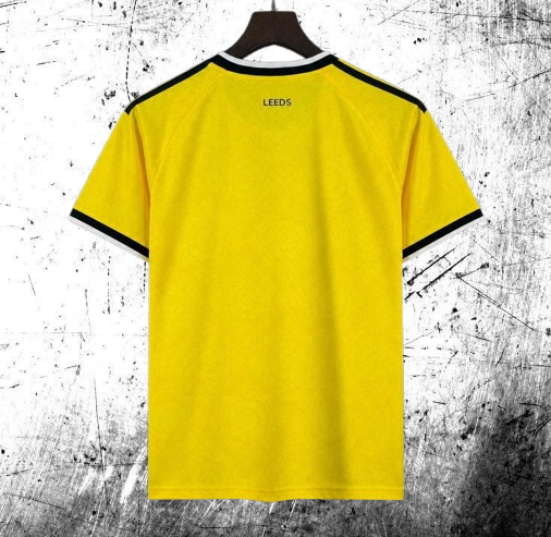 Leeds United. Camiseta visitante 2026-2027