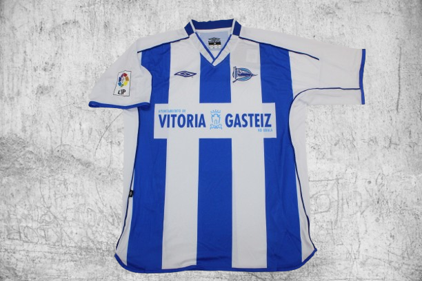 Deportivo Alavés. Camiseta local 2003-2004
