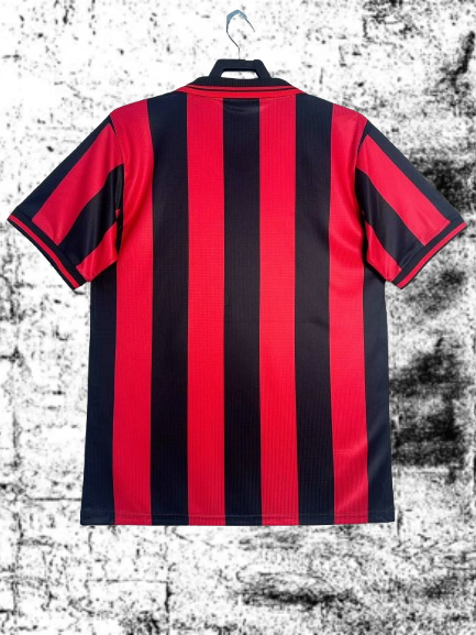 AC Milan. Camiseta local 1997-1998