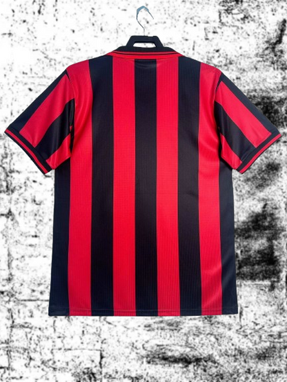 AC Milan. Camiseta local 1997-1998