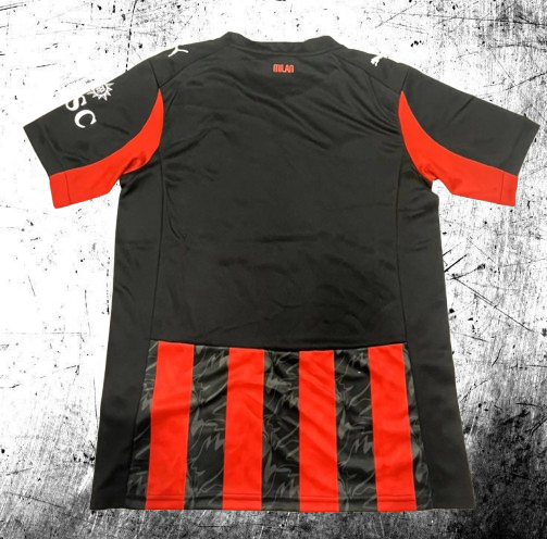 AC Milán. Camiseta local 2026-2027
