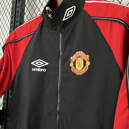 Manchester United. Cortaviento Retro 1998