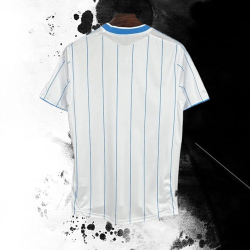 Marsella. Camiseta local 2009-2010