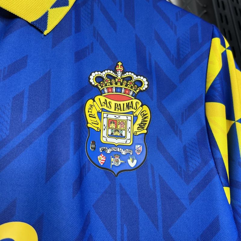 Las Palmas. Camiseta visitante 2024-2025