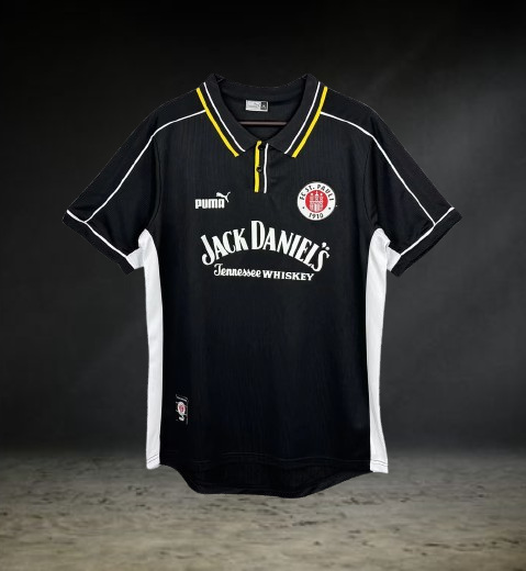ST. Pauli. Camiseta visitante 1999-2000