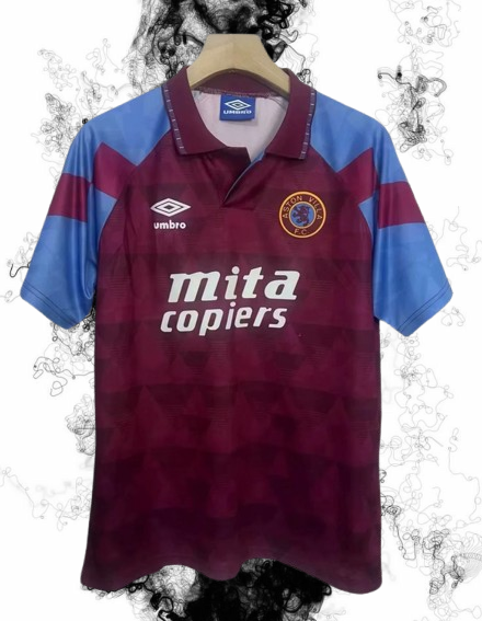 Aston Villa. Camiseta local 1990-1992