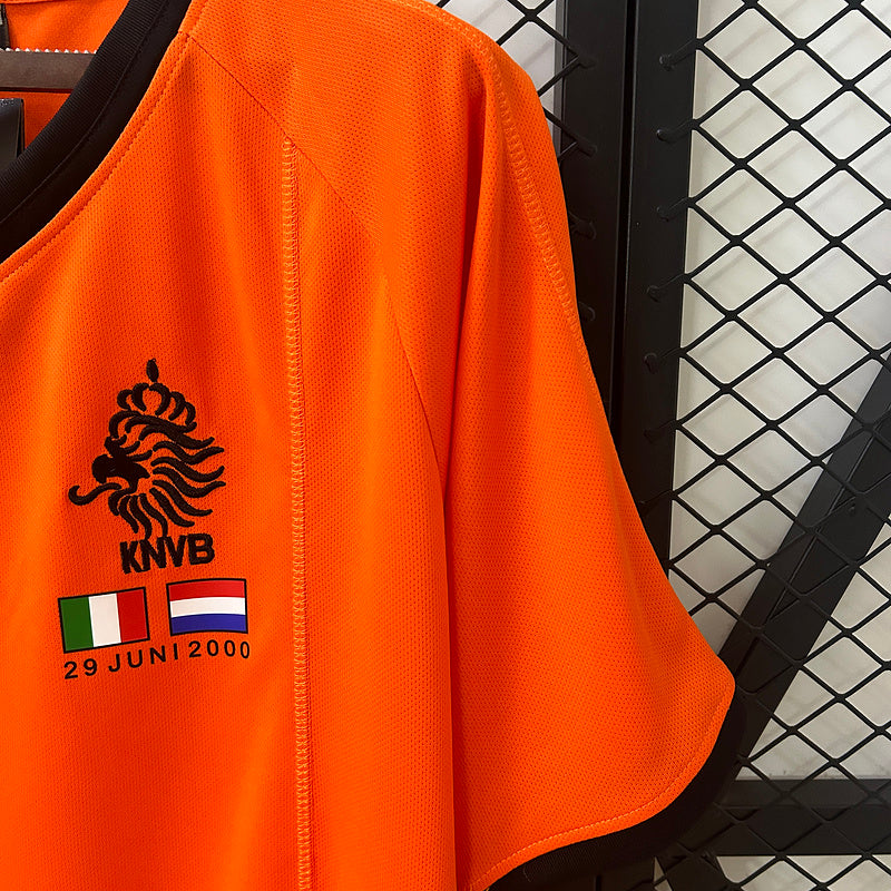 Selección de Holanda. Camiseta local 2000