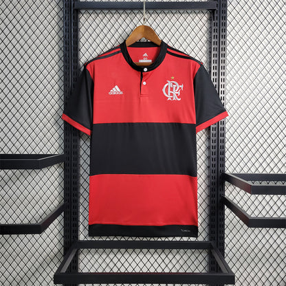 Flamengo. Camiseta local 2017-2018