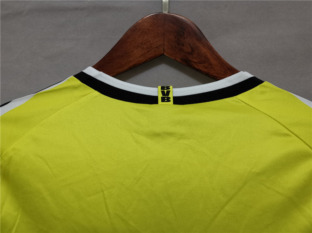 Borussia Dortmund. Camiseta local 1995-1996