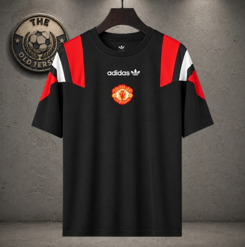 Manchester United. Línea EQT 2026