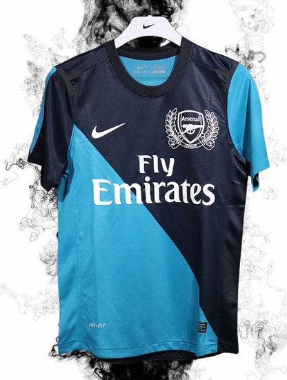 Arsenal. Camiseta visitante 2011-2012